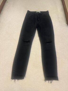 Men's Black Distressed Straight-Leg Jeans